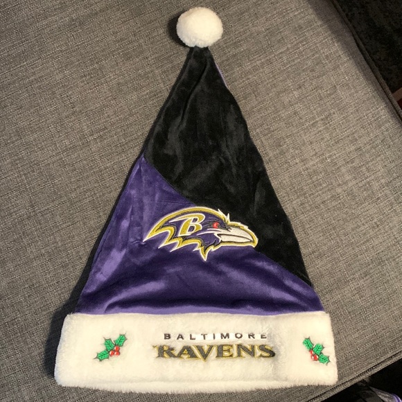 FOCO Other - Baltimore Ravens Christmas Hat